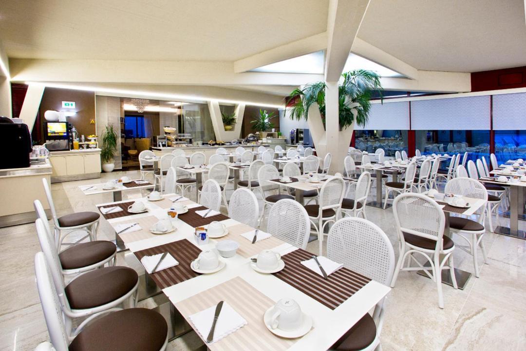 Hotel Desenzano Desenzano del Garda Exteriör bild