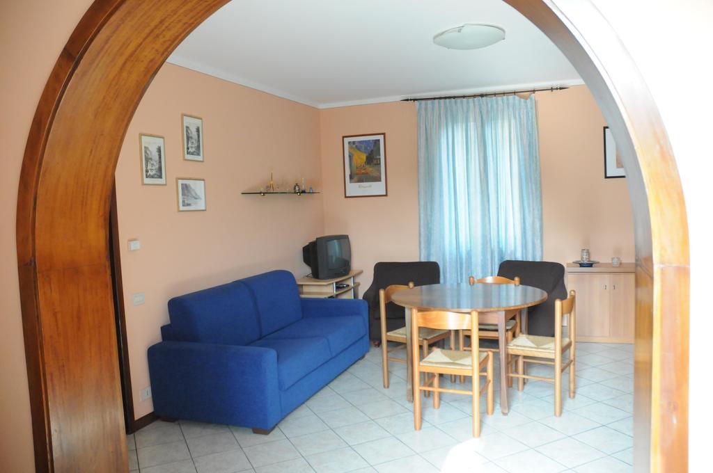 Hotel Desenzano Desenzano del Garda Rum bild