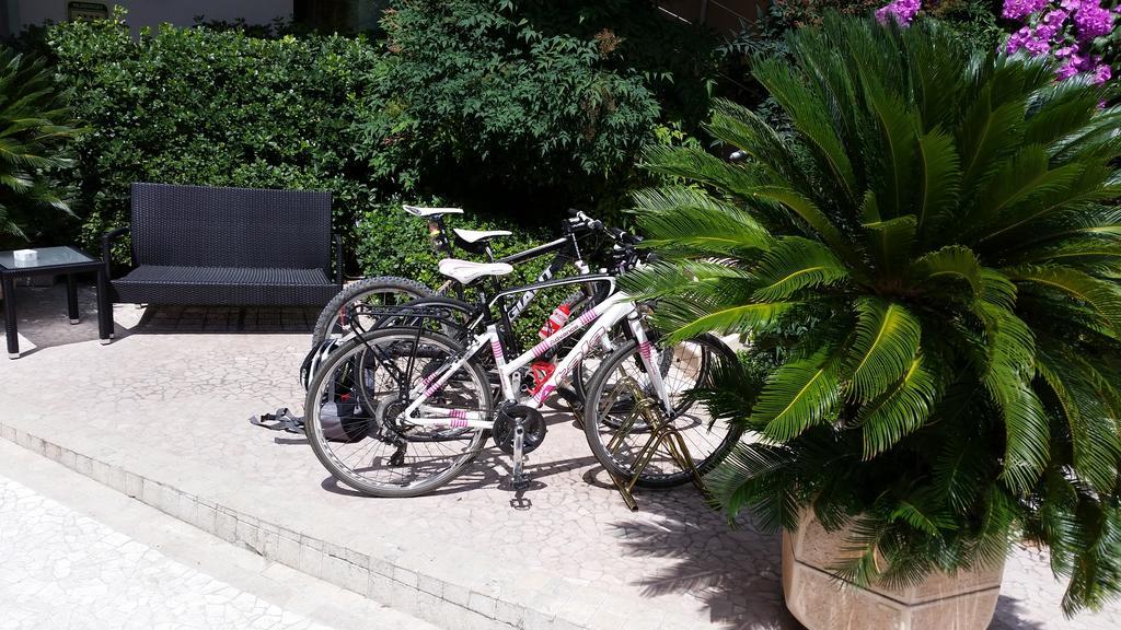 Hotel Desenzano Desenzano del Garda Exteriör bild